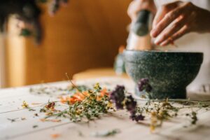 DIY : Comment préparer son Élixir du Suédois à la maison ?
